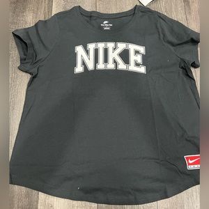 COPY - Women’s Nike Plus Size tee